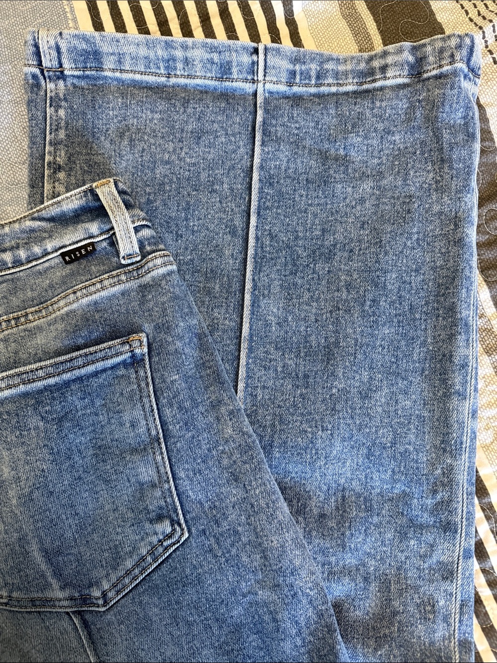 Wide-Leg Paneled Jeans in Light Blue Denim New without tags Never worn - Picture 7 of 9